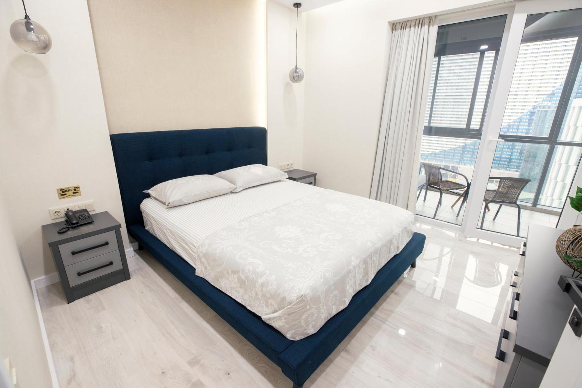 Ng Premium Apartments In Alliance Palace Батуми Экстерьер фото